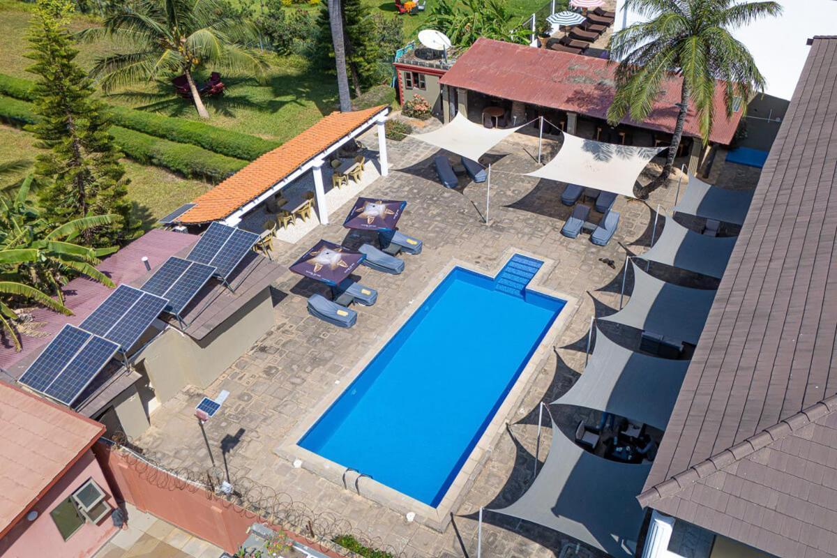 Ocean Villa Heights Brufut Bagian luar foto