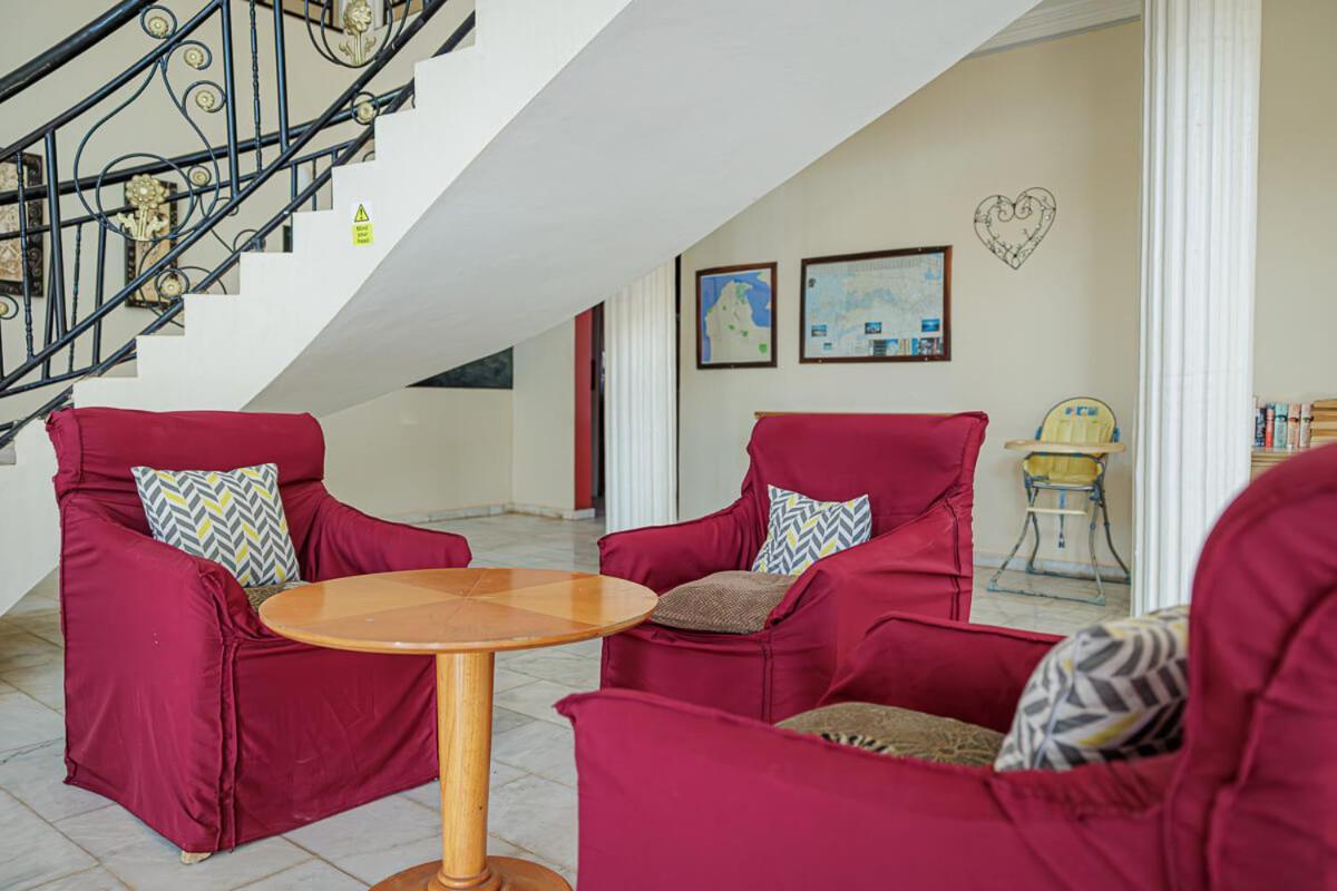 Ocean Villa Heights Brufut Bagian luar foto